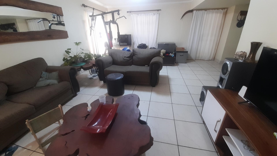 3 Bedroom Property for Sale in Ifafi North West